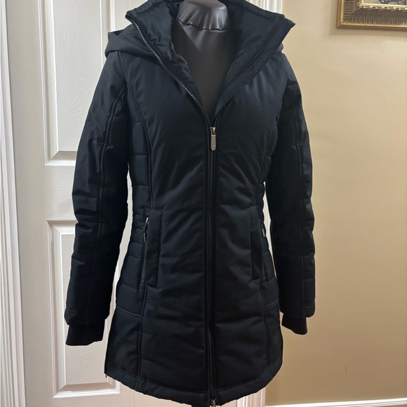 Lole Jackets & Blazers - Lole Women's Black Puffer Coat with Hood